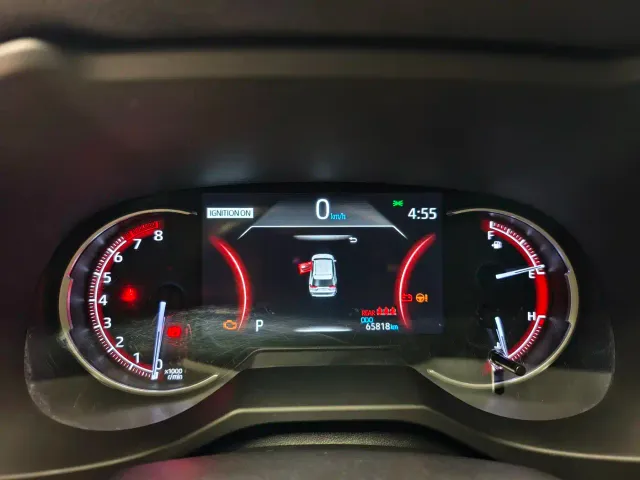 Toyota RAV4 — Фото автомобиля 9