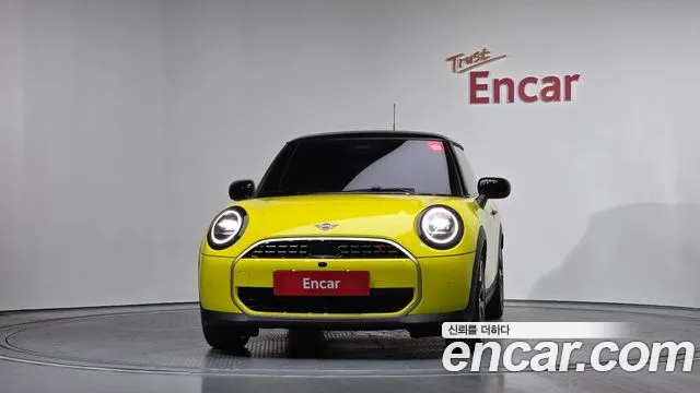 Mini Cooper — Фото автомобиля 3
