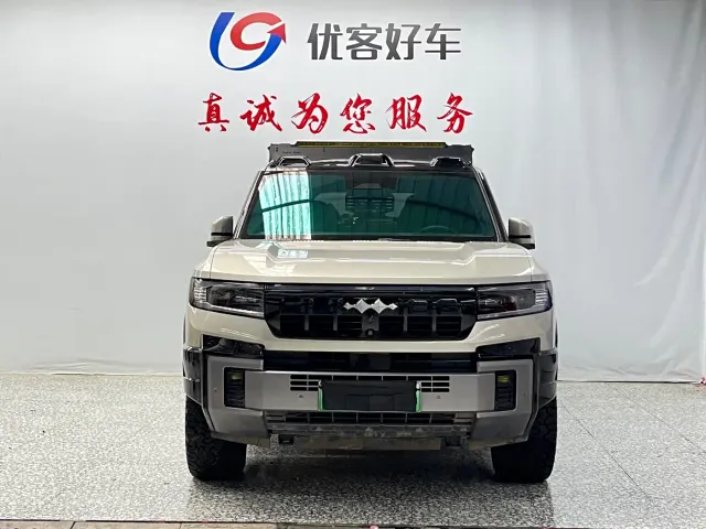 BYD FangChengBao Leopard 8 — Фото автомобиля 2