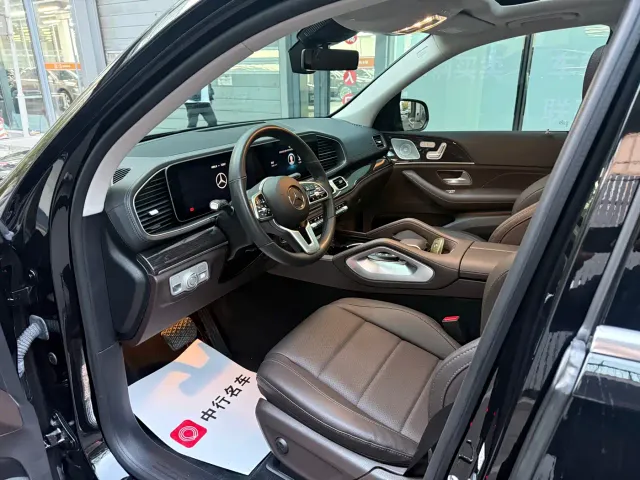 Mercedes-Benz GLE-Class — Фото автомобиля 5