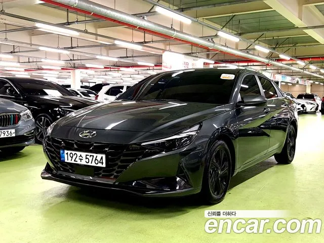 Hyundai AVANTE Inspiration — Фото автомобиля 4