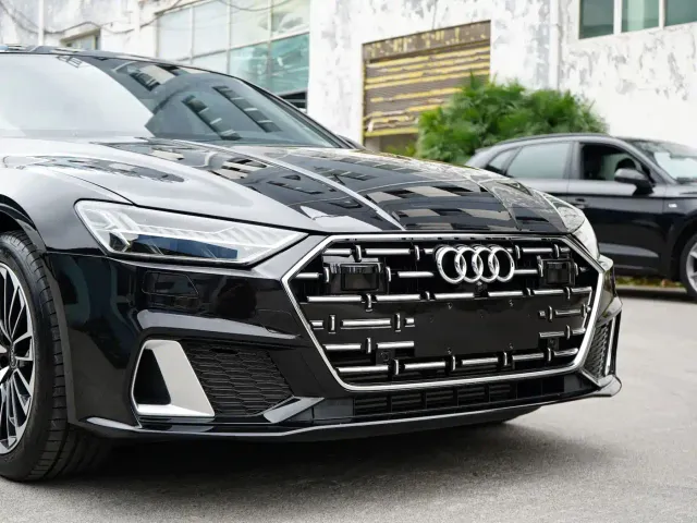 Audi A7L — Фото автомобиля 7