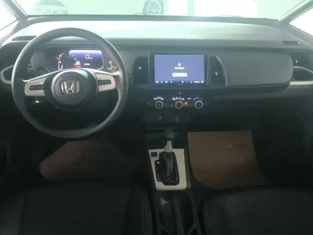 Honda Fit — Фото автомобиля 12