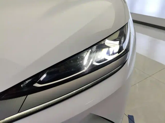 BYD Qin L — Фото автомобиля 5