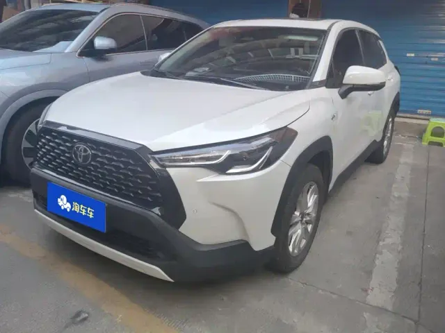 Фотография автомобиля — Toyota Corolla Cross