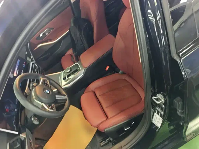 BMW 3 Series — Фото автомобиля 14