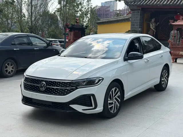 Фотография автомобиля — Volkswagen Lavida