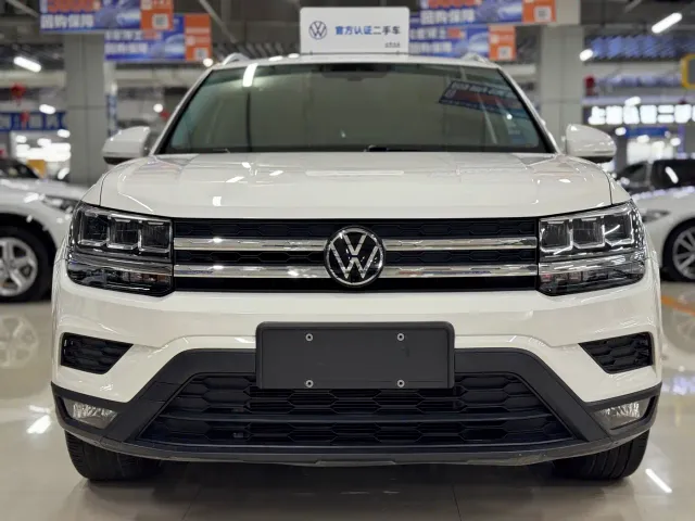 Volkswagen Tharu — Фото автомобиля 2