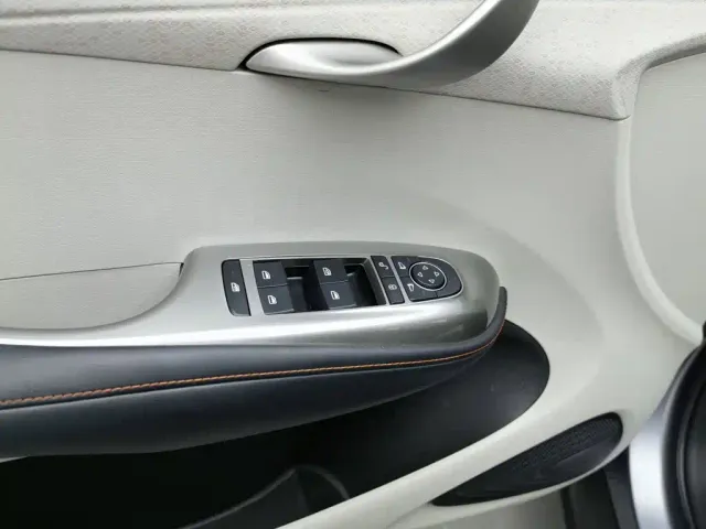 BYD Dolphin — Фото автомобиля 9