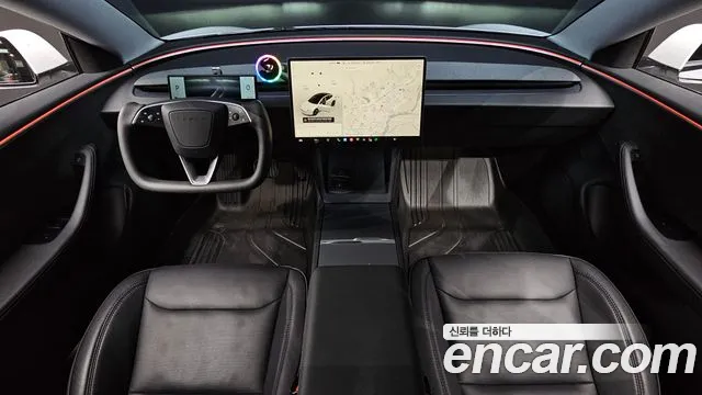 Tesla Model 3 — Фото автомобиля 7