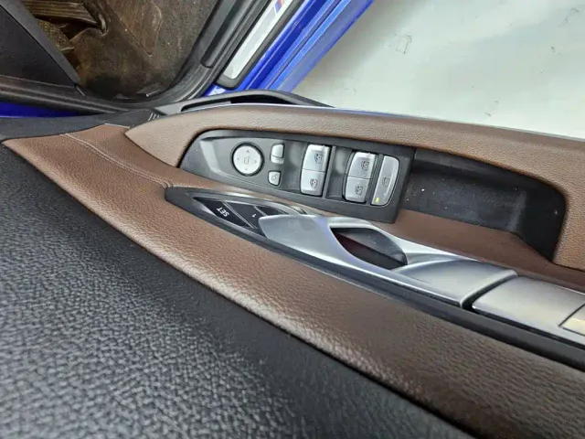 BMW 3 Series — Фото автомобиля 21