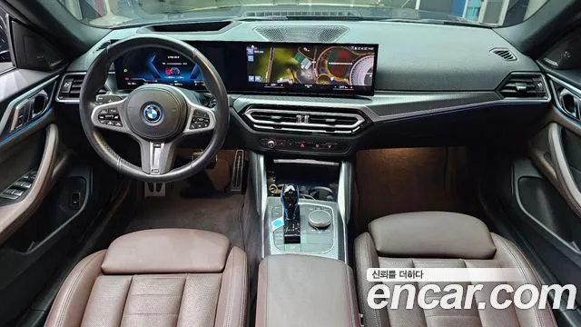 BMW i4 — Фото автомобиля 6