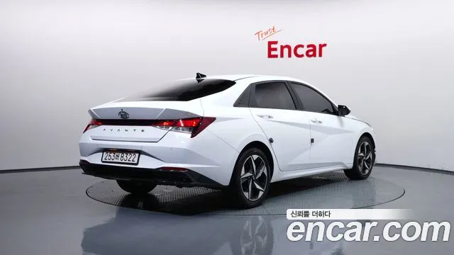 Hyundai AVANTE Modern — Фото автомобиля 2