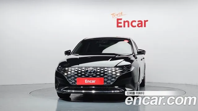 Hyundai Grandeur Новый Grandeur IG — Фото автомобиля 3
