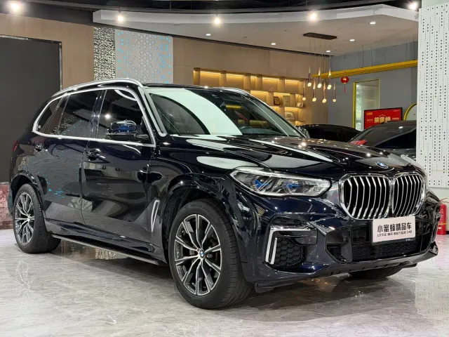 BMW X5 — Фото автомобиля 3