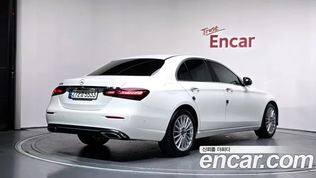 Mercedes-Benz E-Class W213 — Фото автомобиля 2