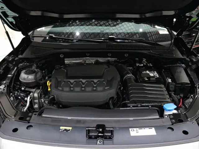 Volkswagen Passat — Фото автомобиля 22