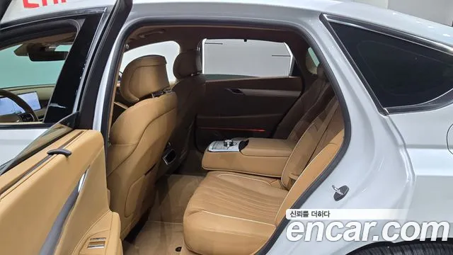 Genesis G80 Бензин 2.5 турбо 2WD — Фото автомобиля 11