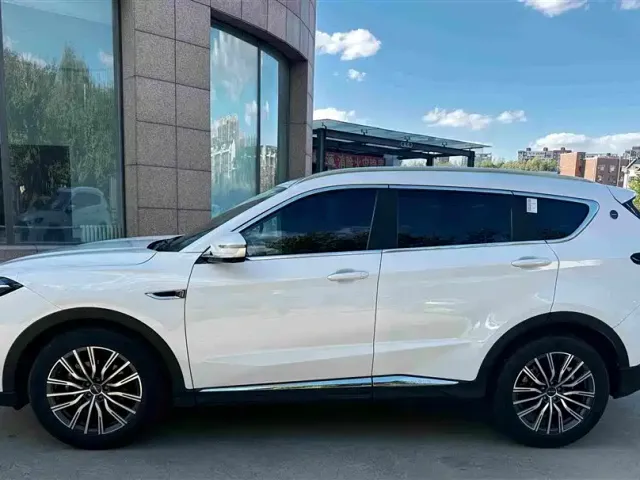 Jetour X70 Plus — Фото автомобиля 4