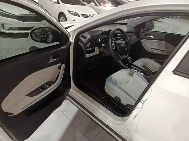 Chery Tiggo 3x — Фото автомобиля 15