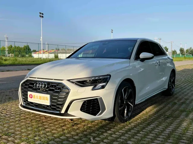 Фотография автомобиля — Audi A3