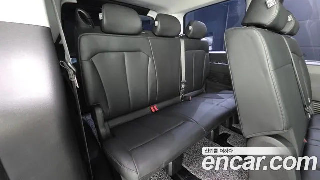Hyundai Staria Staria — Фото автомобиля 19