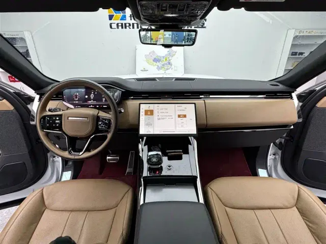 Land Rover Range Rover Sport — Фото автомобиля 10
