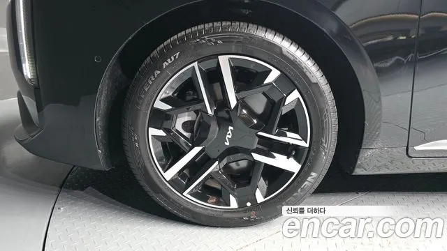 Kia K8 The New K8 2.5 Бензин 2WD — Фото автомобиля 5