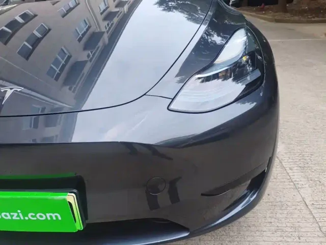 Tesla Model Y 2024 Rear-Wheel Drive Version — Фото автомобиля 23