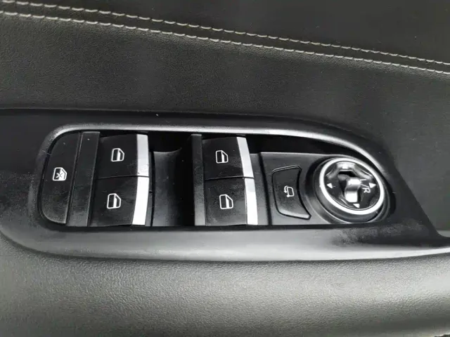 Chery Tiggo 8 — Фото автомобиля 9