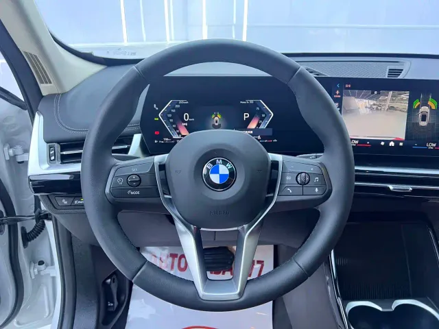 BMW X1 — Фото автомобиля 11