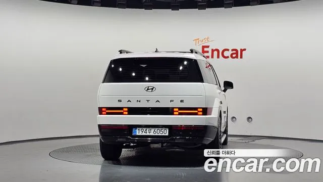 Hyundai Santa Fe — Фото автомобиля 4