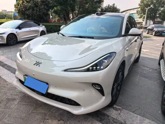 Фотография автомобиля — IM Motors LS6