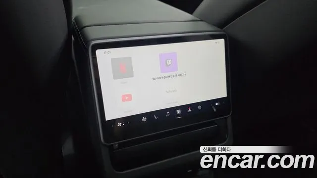 Tesla Model Y — Фото автомобиля 25