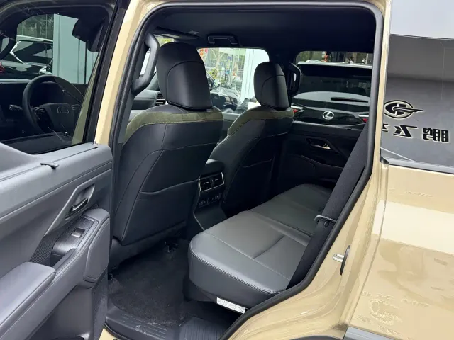 Lexus GX — Фото автомобиля 5