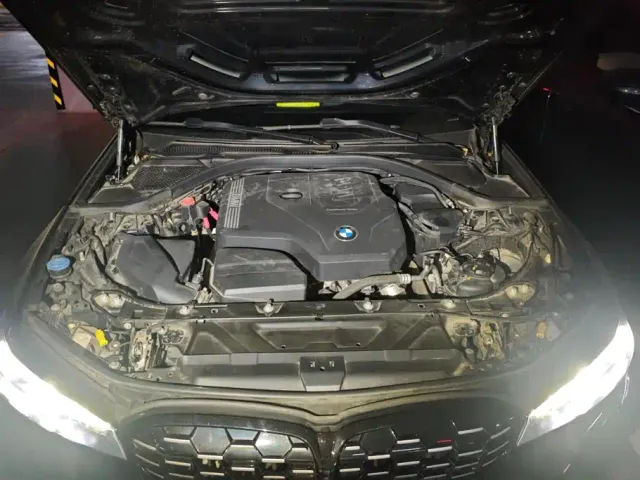 BMW 3 Series — Фото автомобиля 10