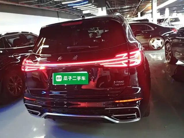 Hongqi HS5 — Фото автомобиля 5