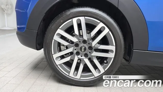 Mini Cooper — Фото автомобиля 16