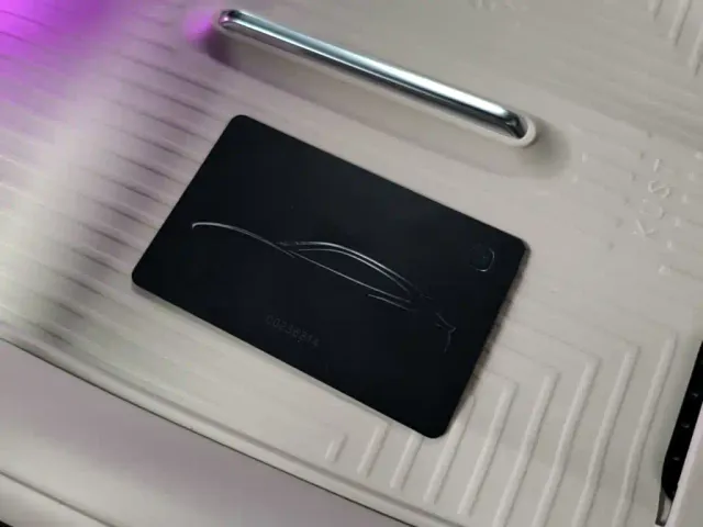 Xiaomi YU7 — Фото автомобиля 16