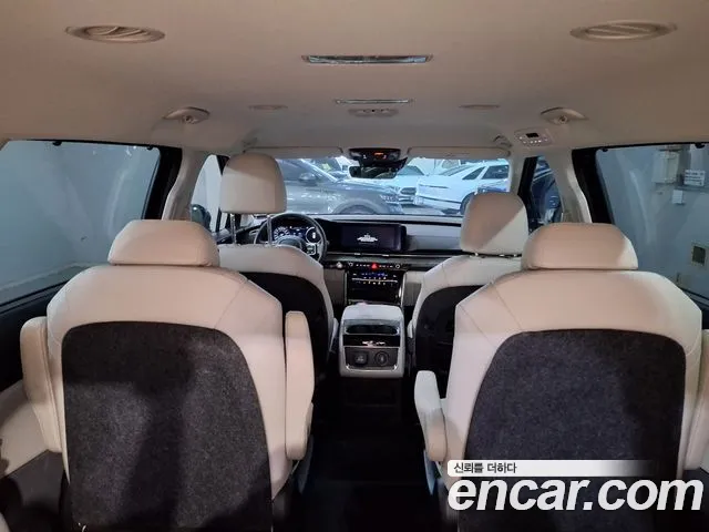 Kia Canival Carnival 4 поколение Бензин 9 мест Signature — Фото автомобиля 11