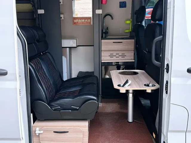 Maxus SAIC Maxus MAXUS V90 RV — Фото автомобиля 8