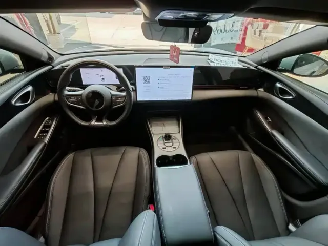 BYD Seal — Фото автомобиля 13