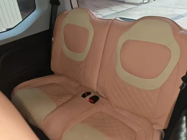 Wuling Hongguang Mini EV — Фото автомобиля 16