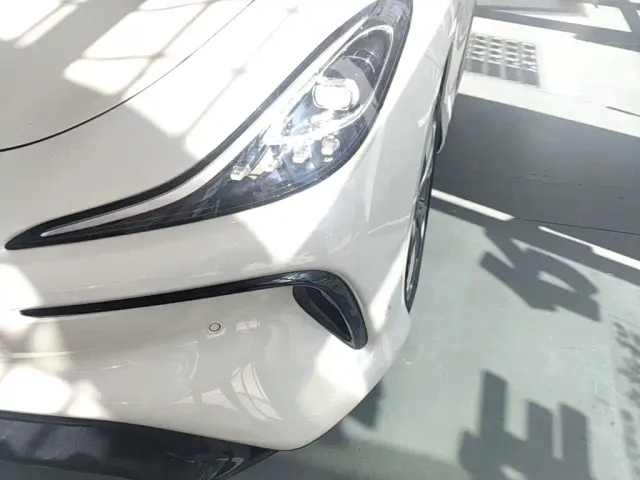 IM Motors LS6 — Фото автомобиля 23