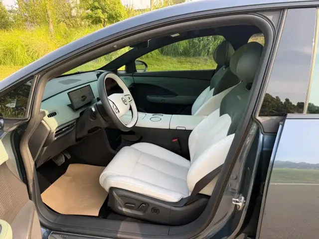 Nissan N7 — Фото автомобиля 4