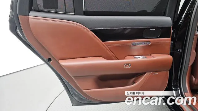 Genesis G90 RS4 — Фото автомобиля 14