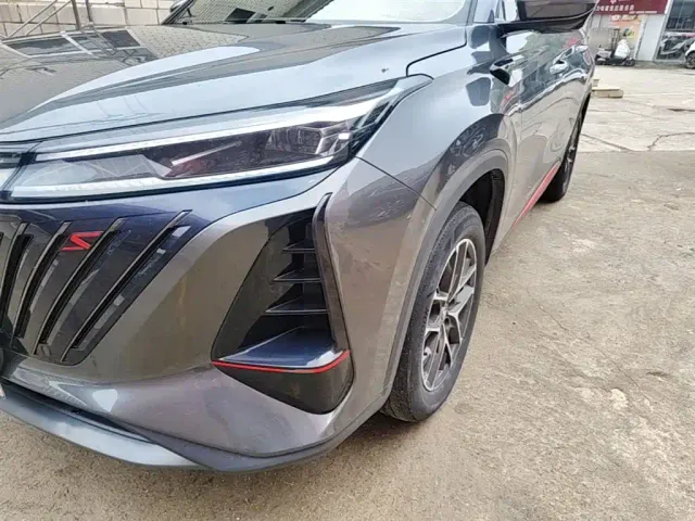 Changan CS75 Plus — Фото автомобиля 23