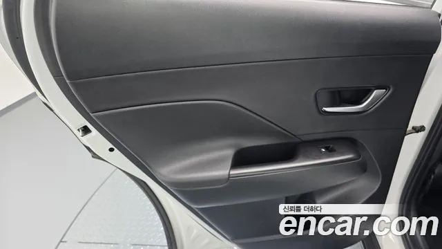 Hyundai Kona — Фото автомобиля 14