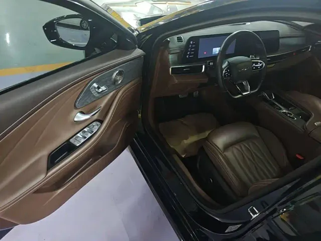 Chery Arrizo 8 — Фото автомобиля 15