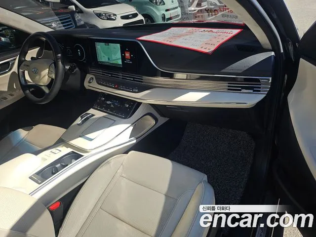 Hyundai Grandeur New — Фото автомобиля 19
